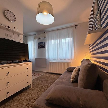 Cac Wellness Apartment Шіофок Екстер'єр фото